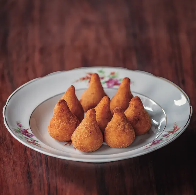 Feijão de Corda com Mocotó